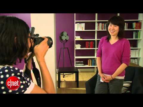 CNET How To - Make a DIY flash bounce - UCOmcA3f_RrH6b9NmcNa4tdg