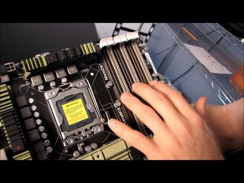 ASUS Sabertooth X58 Military Grade Gaming Motherboard Unboxing & First Look Linus Tech Tips - UCXuqSBlHAE6Xw-yeJA0Tunw