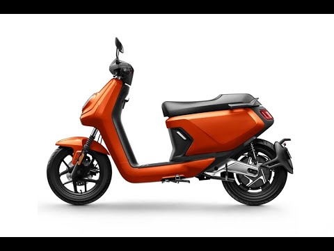 NIU MQiGT EVO 6.5kw 60mph Electric Motorcycle Ride Review & Speed Test . 4k - Green-Mopeds.com