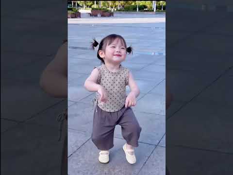 给姨姨们踏个浪扁你生<strong>女</strong>儿#人类幼崽#爱跳舞的小姑娘#剪映