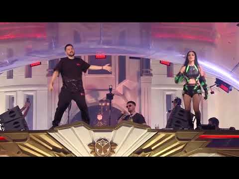 Dimitri Vegas & Like Mike vs W&W - Crowd Control | LIVE @ Tomorrowland 2022