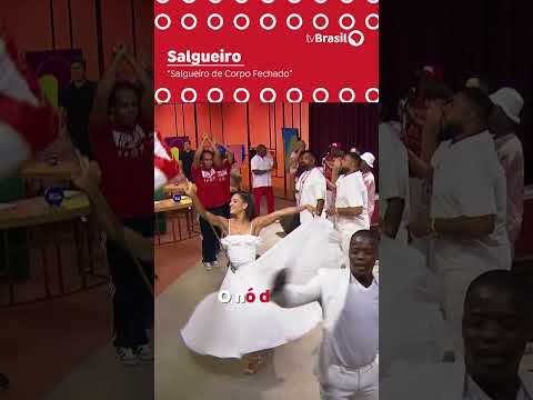 Salgueiro traz enredo que exalta a fé e a espiritualidade