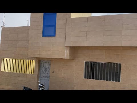 Une belle villa neuve de 150 m² à finition clé en main, aérée et moderne, est disponible à la vente.