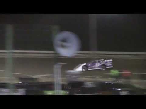 Hummingbird Speedway (6-1-24): Srock Contracting Super Late Model Feature - dirt track racing video image