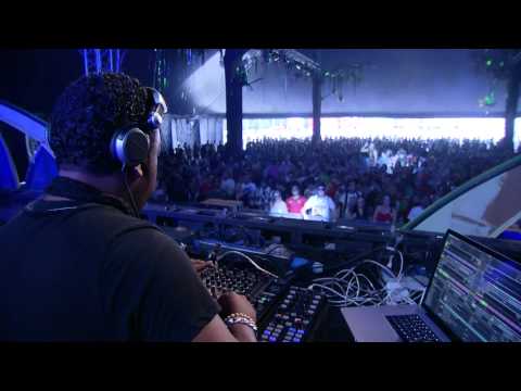 Mastiksoul at Tomorrowland 2012 - UCsN8M73DMWa8SPp5o_0IAQQ