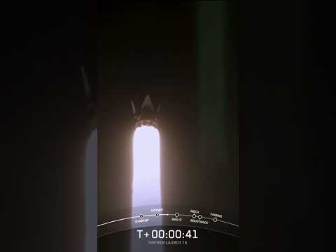 Liftoff of Falcon9 carrying new 40 OneWeb satellites 🛰