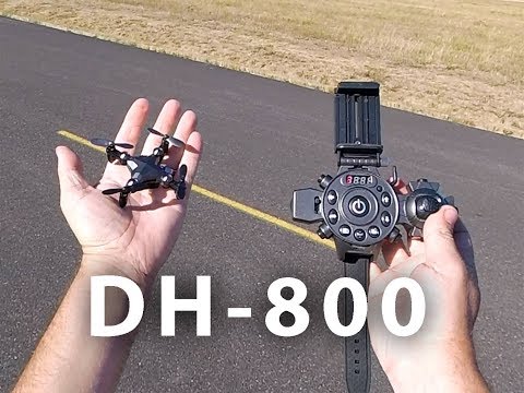 DA HENG DH - 800 Micro Foldable Quadcopter Wrist Watch Design Transmitter Unboxing and Flight Review - UCLqx43LM26ksQ_THrEZ7AcQ