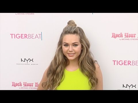 Brec Bassinger "TigerBeat" Teen Choice Awards Pre-Party Bash #BellaandtheBulldogs - UCybF_bgvjVTAPIm8HT-TNdQ