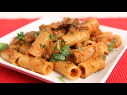 Short Rib Pasta Recipe [Leftovers] - Laura Vitale - Laura in the Kitchen Episode 657 - UCNbngWUqL2eqRw12yAwcICg