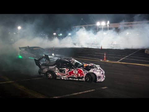 Mad Mike at the D1NZ New Zealand Drifting Championship - Final Round - UCblfuW_4rakIf2h6aqANefA