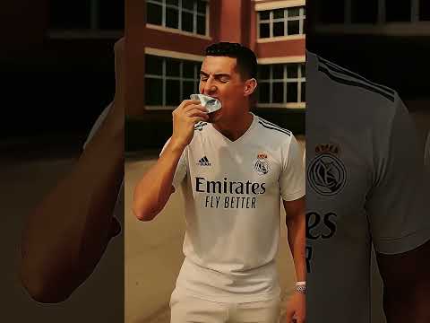 Ronaldo turn into power#ytshorts #football #neymarjramin #messi #footballplayer