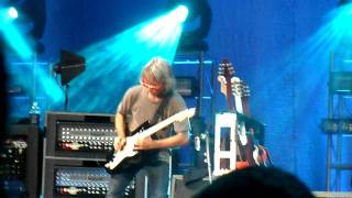 Dave Mattews Band - Clip of Tim Reynolds On "Cant Stop" DMB Caravan Lakeside Chicago July 10th 2011