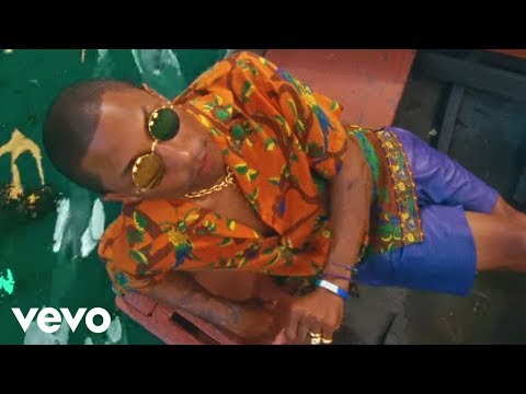Calvin Harris - Feels (Official Video) ft. Pharrell Williams, Katy Perry, Big Sean - UCaHNFIob5Ixv74f5on3lvIw