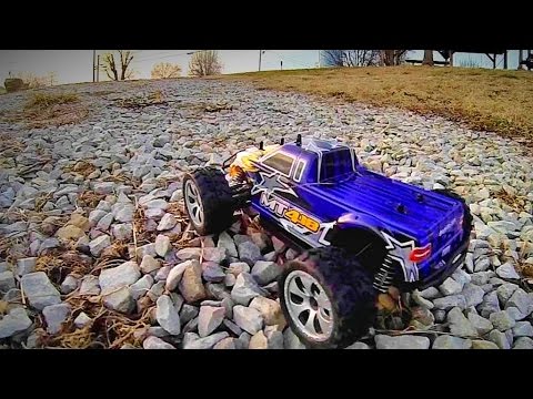 Abby Bashing her Dromida MT4.18 RC Monster Truck - All Stock - TheRcSaylors - UCYWhRC3xtD_acDIZdr53huA