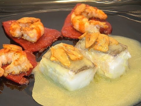 Bacalao al pil pil con pimientos del piquillo y gambas - La Cocina de Loli Domínguez - UC5ONfXPjWgqElh0NZaRJ1tg