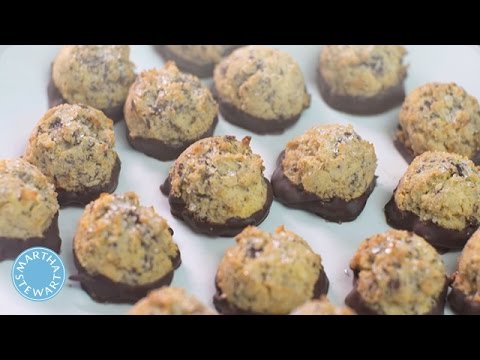 Biscotti Bites - Kitchen Wisdom - Martha Stewart - UC6JBm9OAkpI6NUBV_NsLxTA