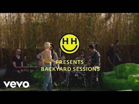 Happy Hippie Presents: 50 Ways to Leave Your Lover (Performed by Miley Cyrus) - UCdI8evszfZvyAl2UVCypkTA