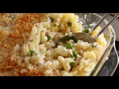 Tuna Casserole | Everyday Food with Sarah Carey - UCl0kP-Cfe-GGic7Ilnk-u_Q