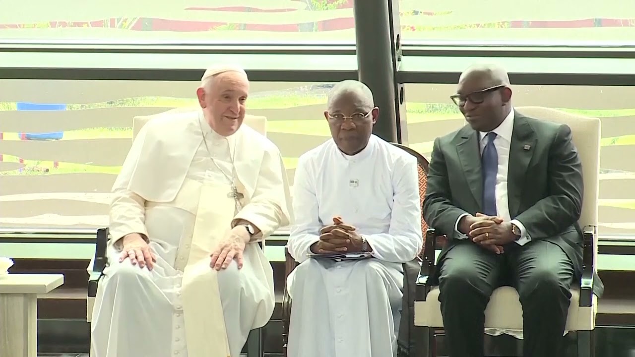 Pope arrives in Kinshasa at start of Africa trip