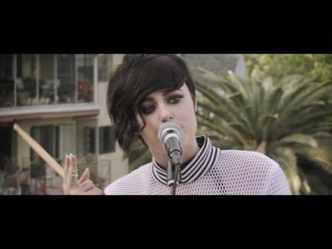 Shaun Frank - No Future feat. Dyson (Live Performance) [Ultra Music] - UC4rasfm9J-X4jNl9SvXp8xA