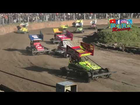 Finale Stockcar F2 - Paasmaandag 2026 - NAC Autocross Kollum - RaRaRacing - dirt track racing video image