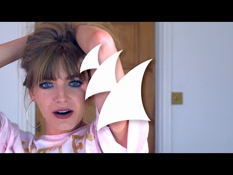 Chicane vs Barbarella - How Does Your House Work (Offcial Music Video) - UCGZXYc32ri4D0gSLPf2pZXQ