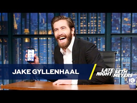 Jake Gyllenhaal and Ryan Reynolds FaceTime on Late Night - UCVTyTA7-g9nopHeHbeuvpRA