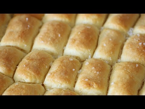 How to Make Light and Fluffy Parker House Rolls- Kitchen Conundrum with Thomas Joseph - UCl0kP-Cfe-GGic7Ilnk-u_Q