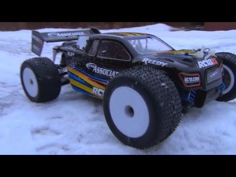 Team Associated RC18T2 и сравнение масштабов - UCvsV75oPdrYFH7fj-6Mk2wg