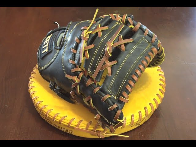 The Zett Baseball Glove is a Must Have for Any Player