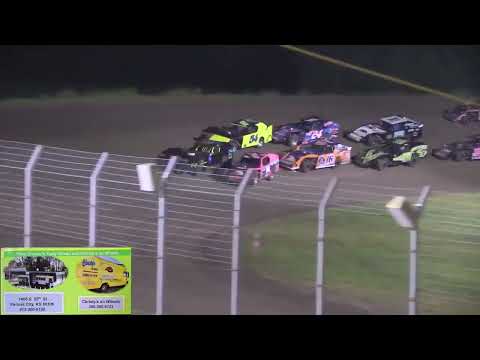 US 36 Raceway Osbonr Mo. 8-1-25    Sprint Cars - dirt track racing video image