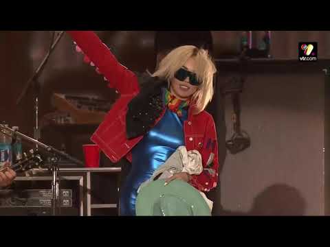 Party In The U.S.A - Miley Cyrus (Live from Lollapalooza Chile 2022)