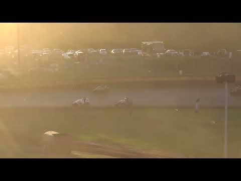 UMSS Traditional/IRA Wingless LCQ - Cedar Lake Speedway 06/01/2024 - dirt track racing video image