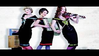 The Puppini Sisters - Crazy in Love (The Real Tuesday Weld REMIX)