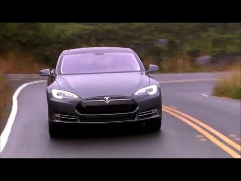 CNET Update - Tesla cars will be self-driving this summer - UCOmcA3f_RrH6b9NmcNa4tdg