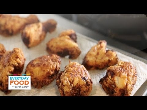 Classic Fried Chicken | Everyday Food with Sarah Carey - UCl0kP-Cfe-GGic7Ilnk-u_Q