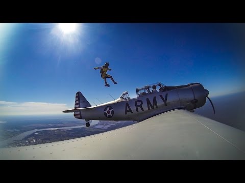 GoPro Awards: Zero G Jump Out of a World War II Army Plane - UCqhnX4jA0A5paNd1v-zEysw