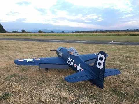 Flying the F8F Bearcat from JB Hobbies VQ Legend Models - UCLqx43LM26ksQ_THrEZ7AcQ