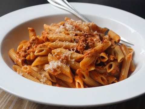 Creamy Tomato Tuna Pasta - Easy Tuna Penne Pasta Recipe - UCRIZtPl9nb9RiXc9btSTQNw