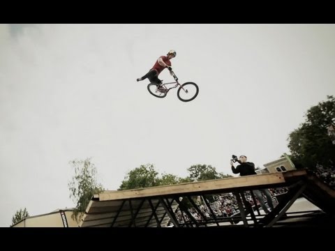 BMX at the Ghetto Games in Latvia - Red Bull BMX athletes take over Ventspils - UCblfuW_4rakIf2h6aqANefA