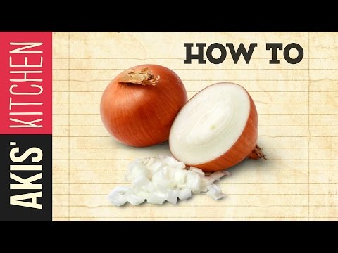 How to chop Onions | Akis Kitchen - UCcbNHNmULeU1OoNylpPIRQQ