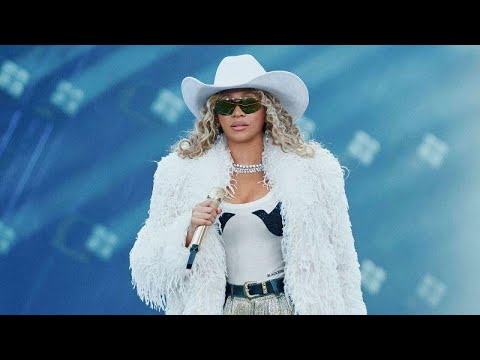 Beyoncé Covers 'Blackbird': A Tribute to Paul & Stella McCartney | Music Icon Meets Fashion
