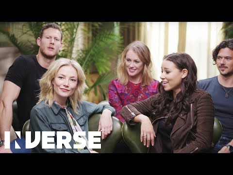 Black Sails Cast Best Interview | Inverse - UCEA0LA7k6hwZM-xocspYQjQ