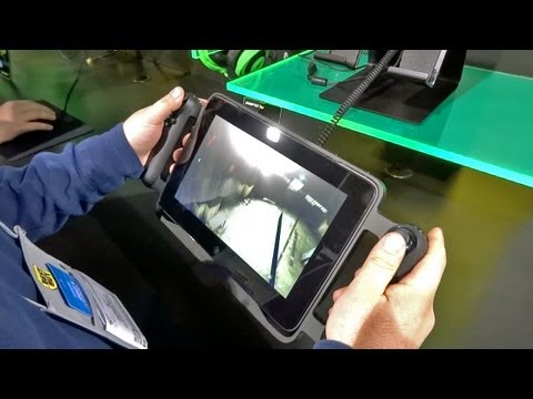 Razer Edge Gaming Tablet Hands-on (CES 2013) - UCsTcErHg8oDvUnTzoqsYeNw