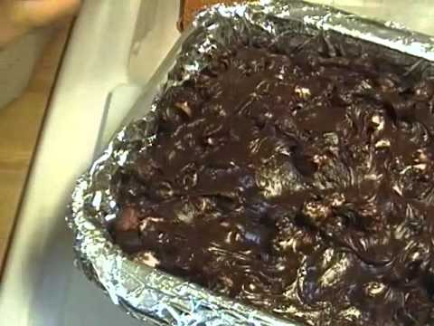 The Holidays Are Coming: Easy Marshmallow Fudge - UCt4JkHmgAq1EnQc1Cc5M4xw