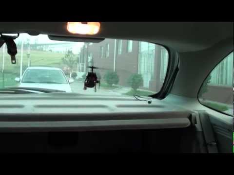 Flying a 3D helicopter inside my car - UCsFctXdFnbeoKpLefdEloEQ