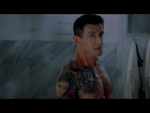 Bullet to the Head - Official Trailer [HD] - UCjmJDM5pRKbUlVIzDYYWb6g