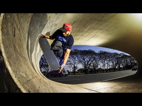 A Pro Skateboarder with No Legs: The Italo Romano Story - UCblfuW_4rakIf2h6aqANefA