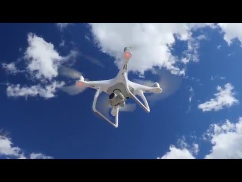 Watch This Before You Buy the DJI Phantom 4 - Hands on Review - UCZ2QEPtFeTCiXYAXDxl_AwQ