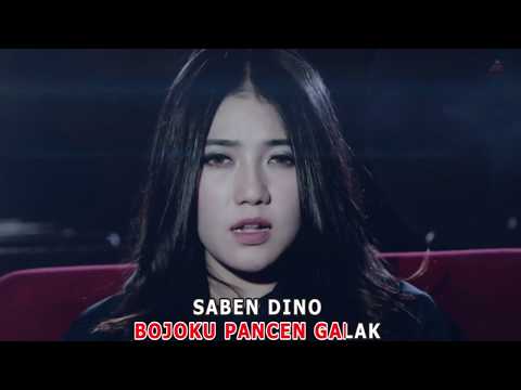 Video klip lagu Via Vallen  Galeri Video Musik - WowKeren.com